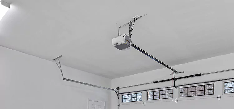 Experienced Garage Door Installers East Point