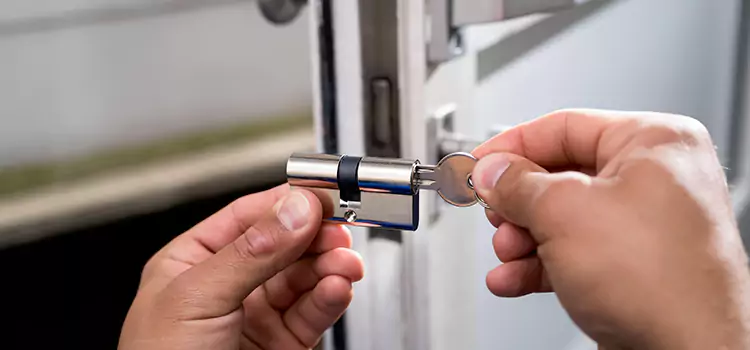 Emergency Locksmith for House East Point